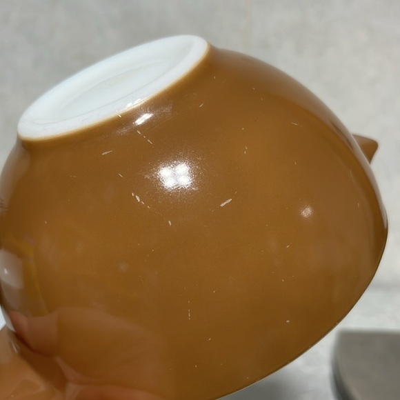 PYREX brown small bowls 401 1.5 pt 16 and 441 1.5 pt Cinderella bowl both brown - Picture 7 of 11